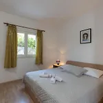 Apartments More מולונאט
