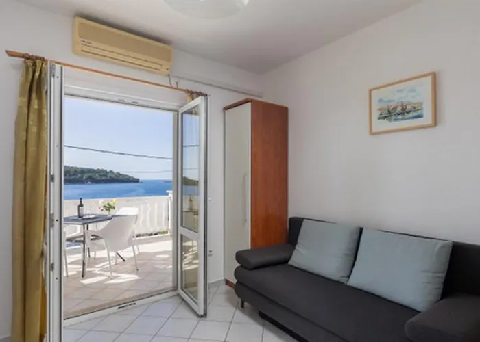 Apartments More 아파트 몰루나트